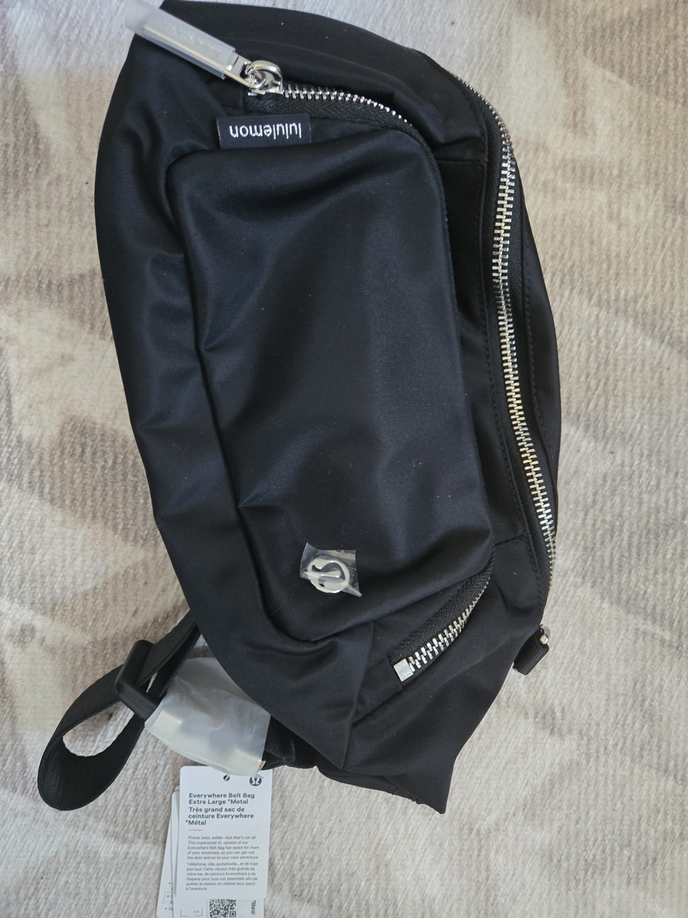 lululemon athletica Black Everyday Belt Bag XL Metal